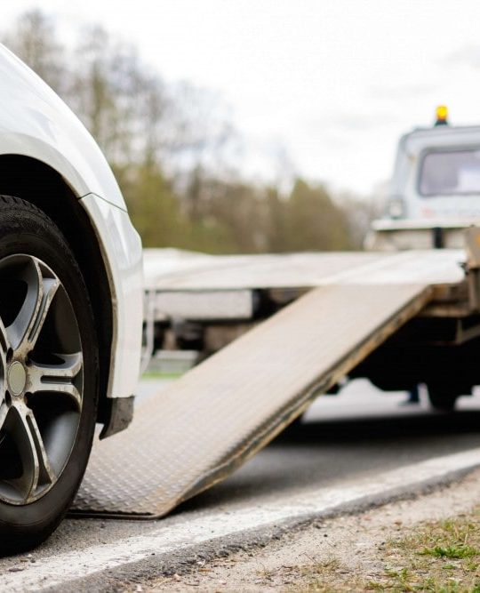 How to Choose the Right Cheap Towing Service for You?